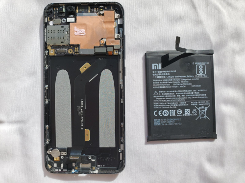 Xiaomi Mi A2 Lite Substituição da Bateria